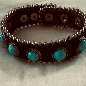 Briella horse hair and torquoise bracelet.